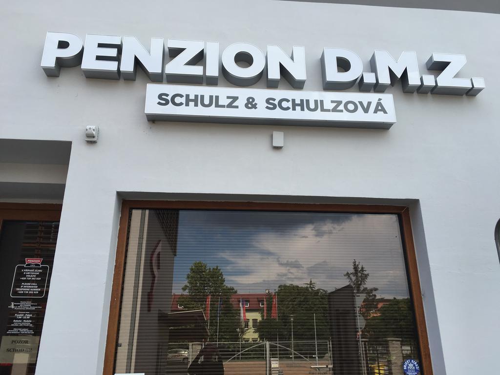 Penzion Dmz Острава Экстерьер фото